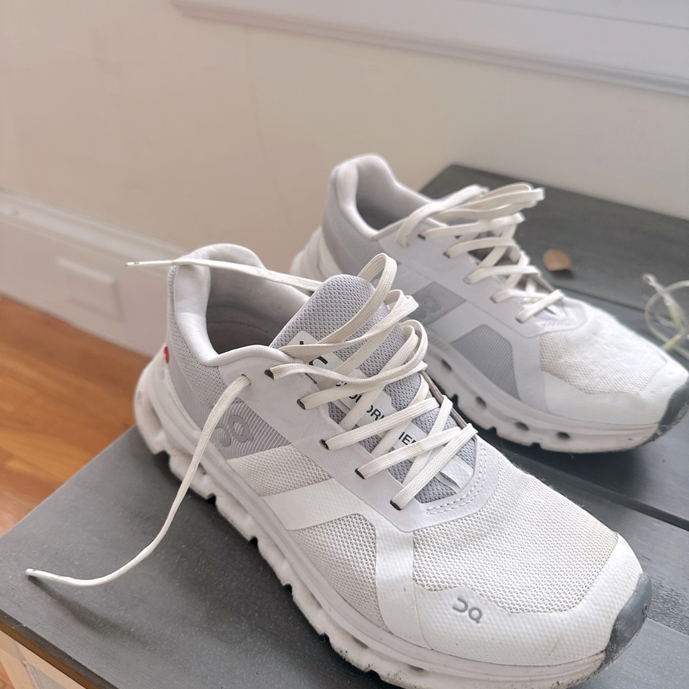 On cloud running shoes (white)